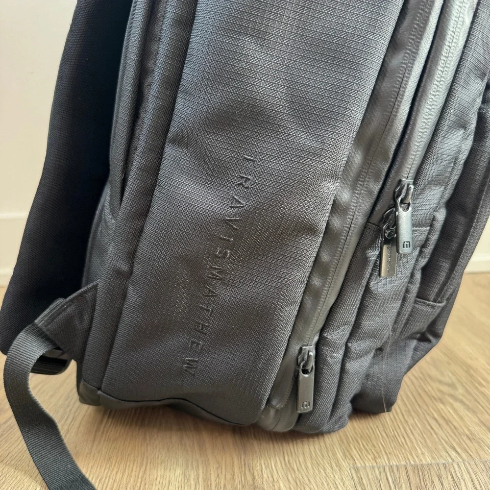 TravisMathew 1st Class Travel Backpack Black Laptop Bag Ripstop EUC 88 Tactical